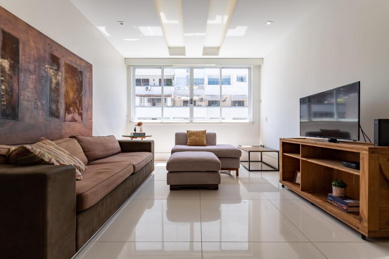 Pineapples SL1001 - Luxuoso apartamento à uma quadra da praia de Copacabana Rio de Janeiro Esterno foto