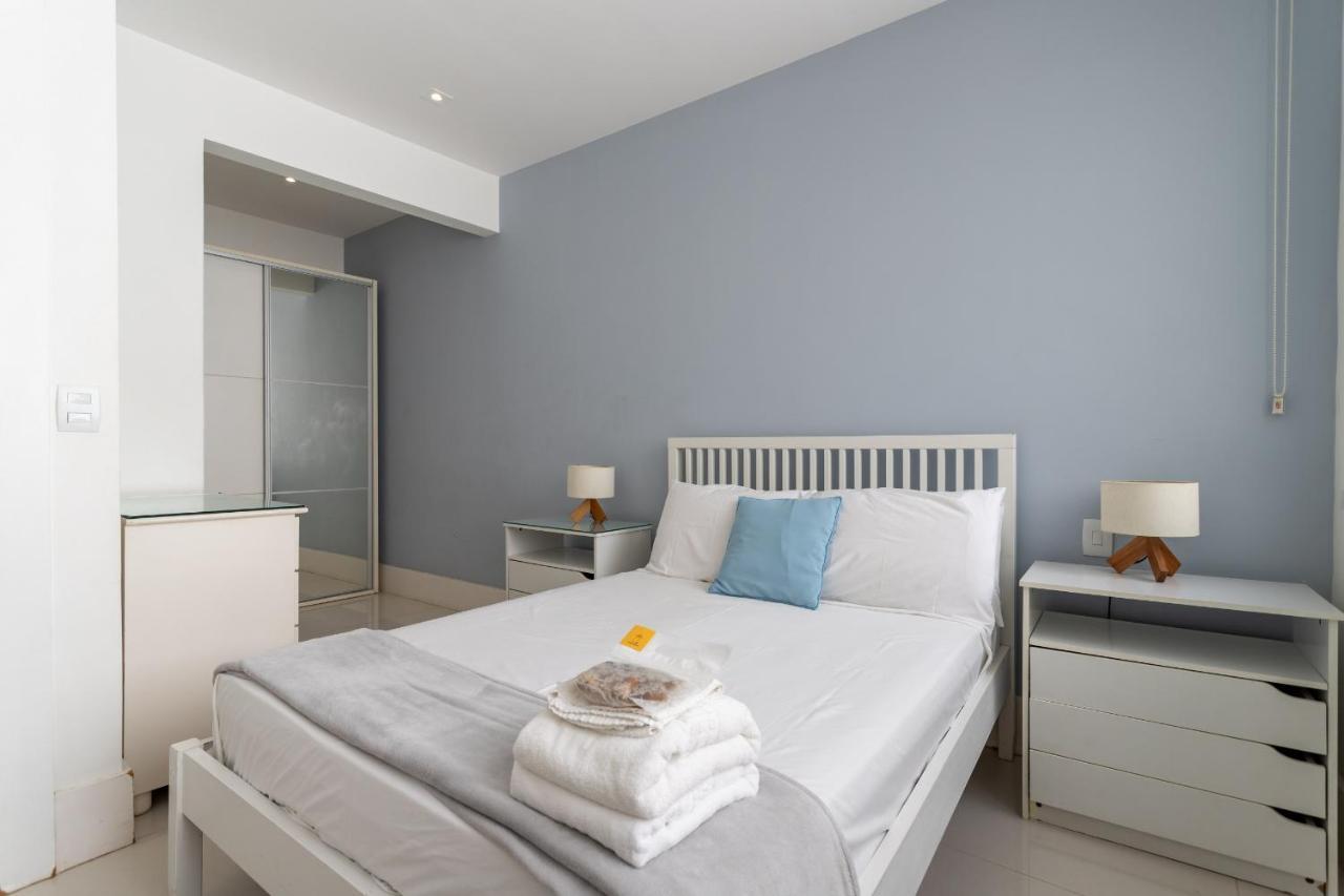 Pineapples SL1001 - Luxuoso apartamento à uma quadra da praia de Copacabana Rio de Janeiro Esterno foto